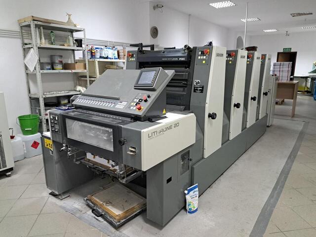 Komori 420 4 màu 36x52cm, năm 2008